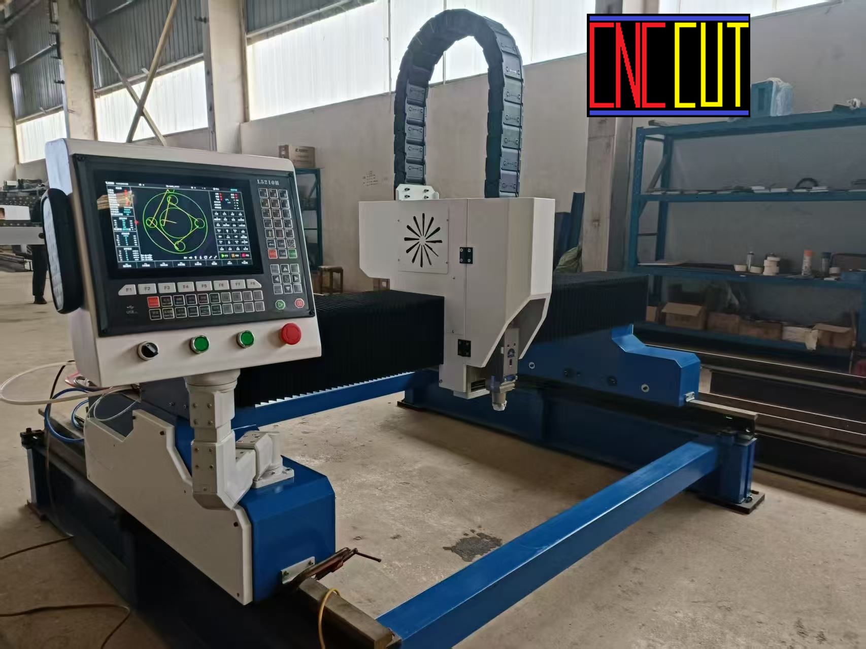 Economical Fiber Laser CNC Cutting Machine